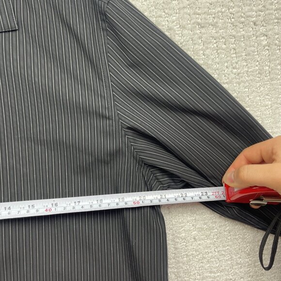Calvin Klein Non Iron Black & White Stripe Men Sz Large Button up Shirt Casual - Picture 7 of 13